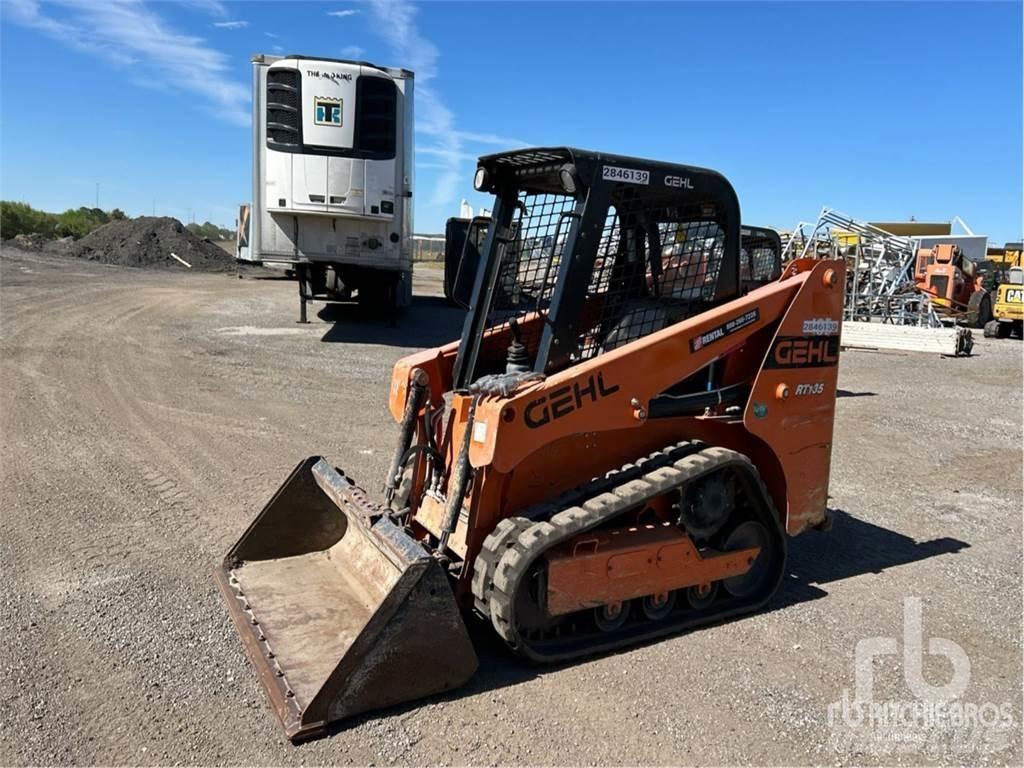 Gehl RT135 Skid steer loaders