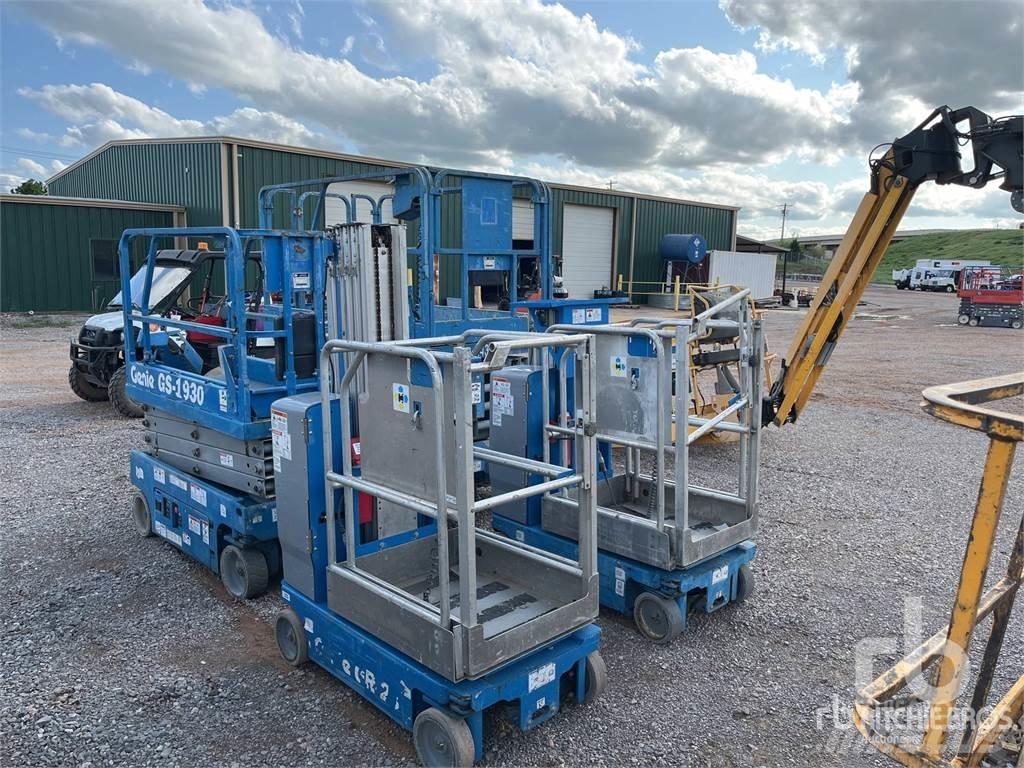 Genie GR20 Articulated boom lifts