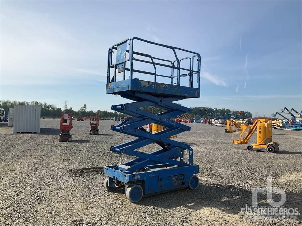 Genie GS2646 Scissor lifts