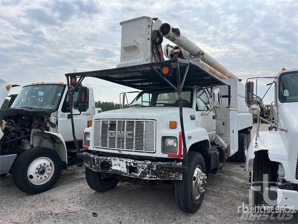 GMC C7500 Trailer mounted platforms