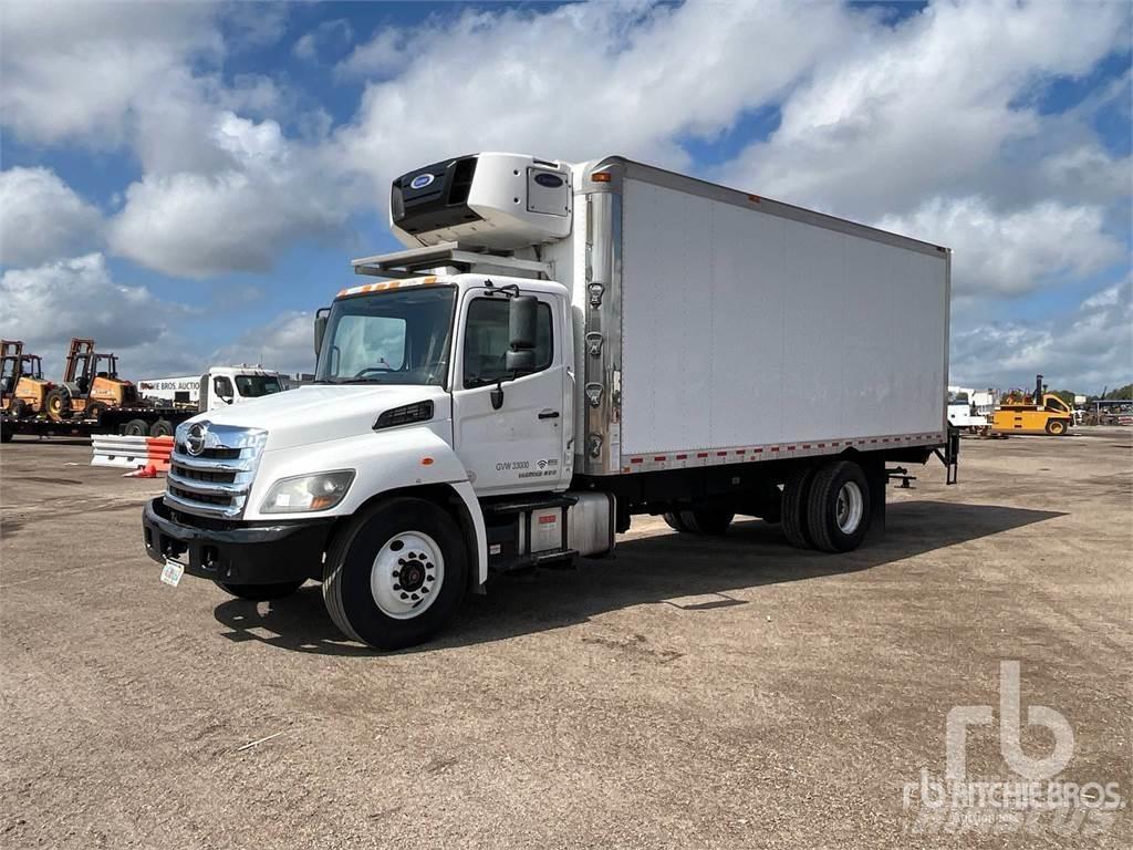 Hino 338 Temperature controlled
