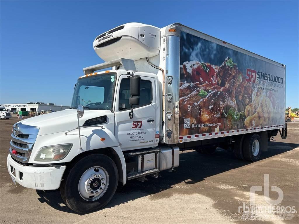 Hino 338 Temperature controlled