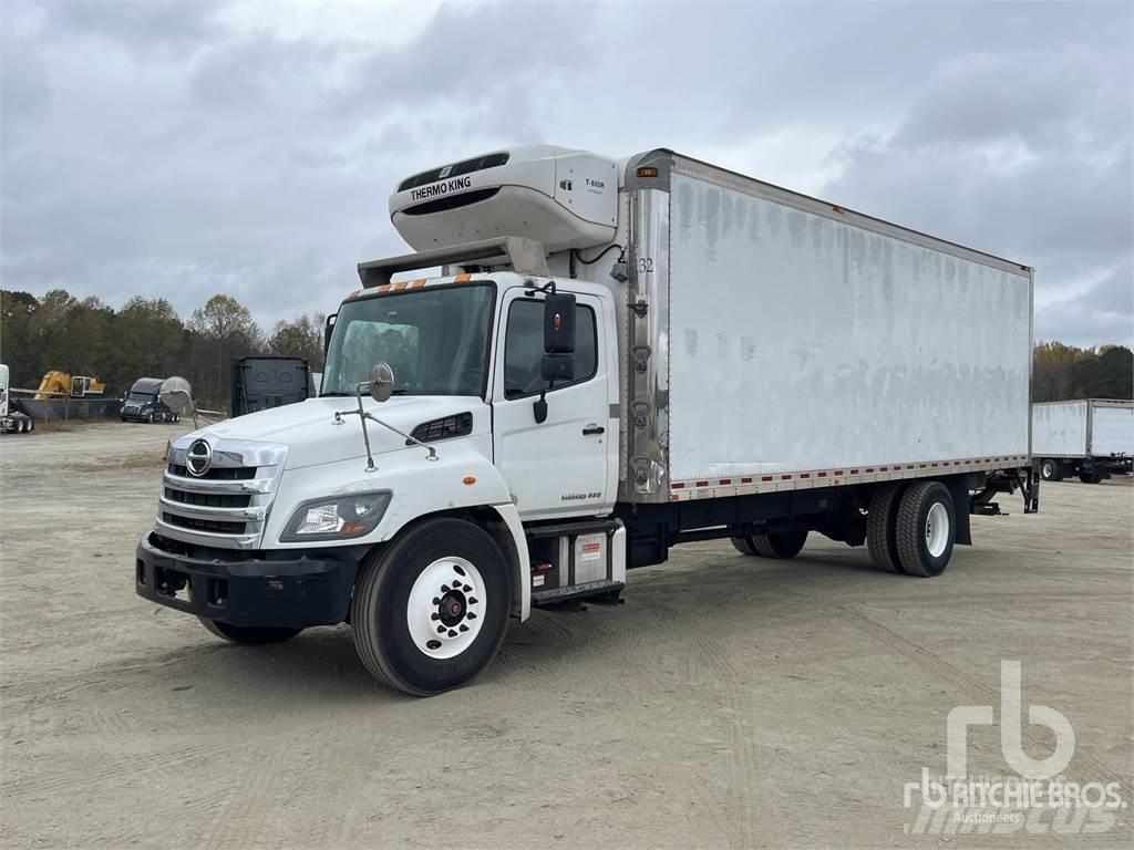 Hino 338 Temperature controlled