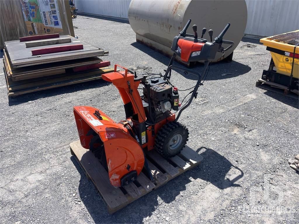 Husqvarna ST224 Snow throwers