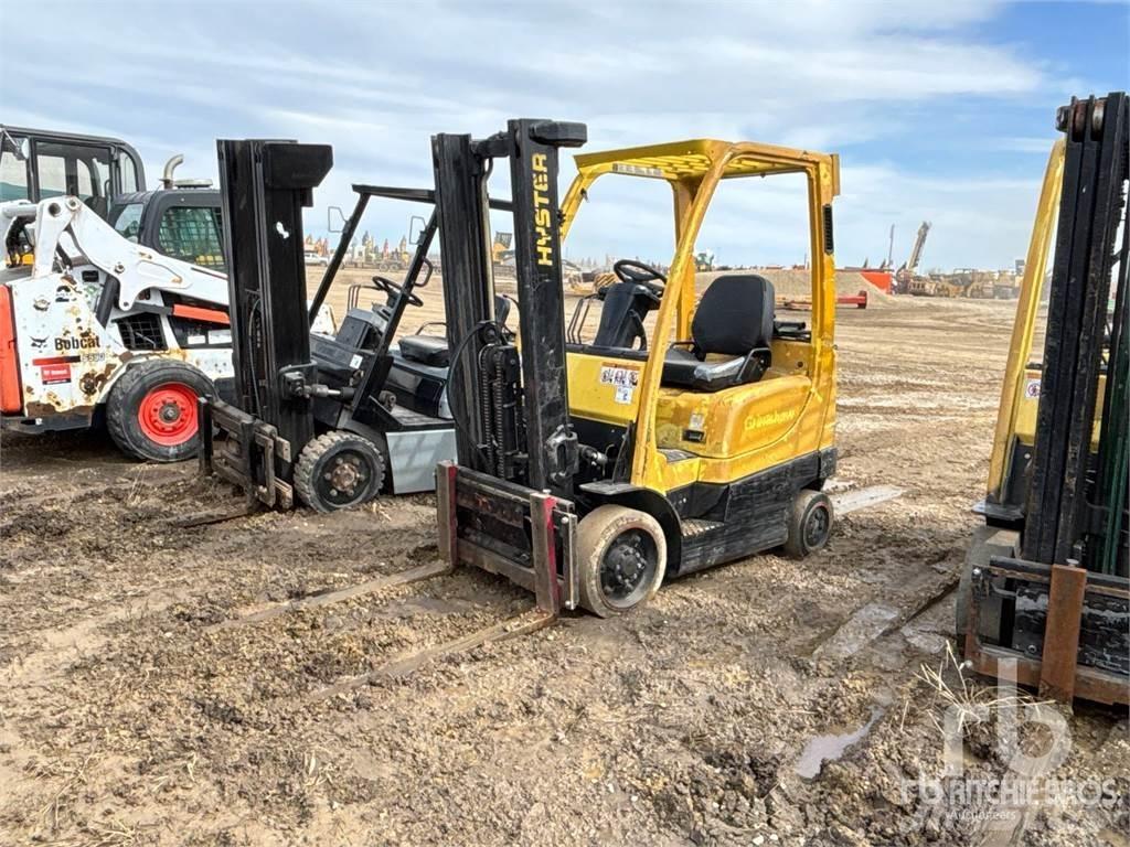 Hyster S40FT Diesel trucks