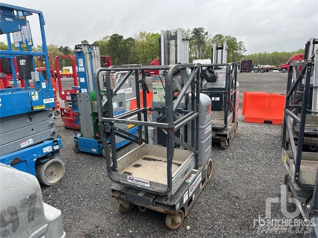 JLG 20MVL Articulated boom lifts