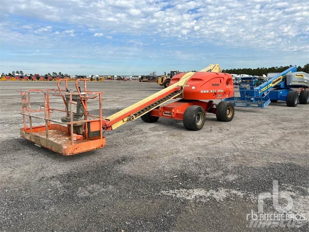 JLG 400S Articulated boom lifts