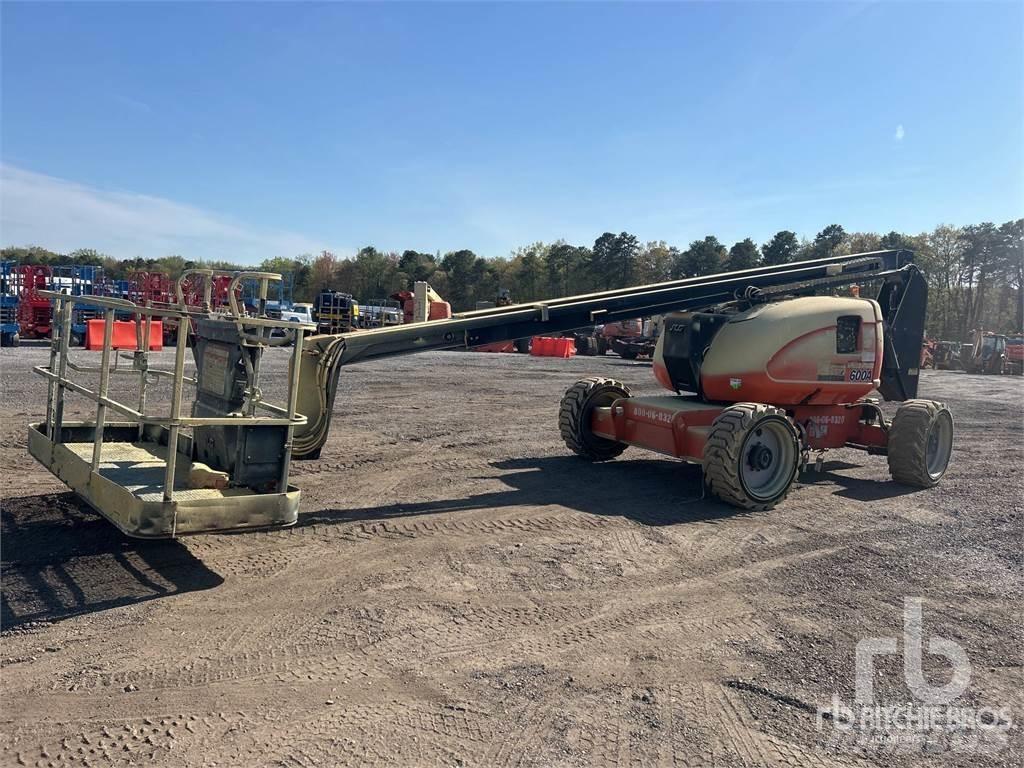 JLG 600A Articulated boom lifts