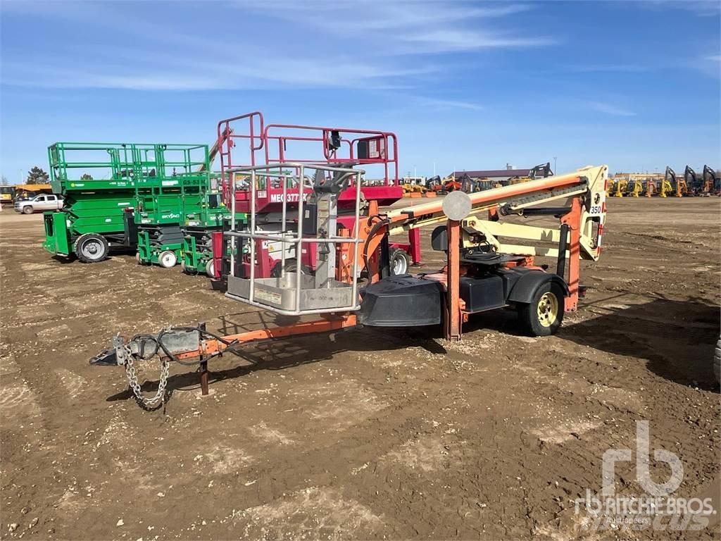 JLG T350 Articulated boom lifts