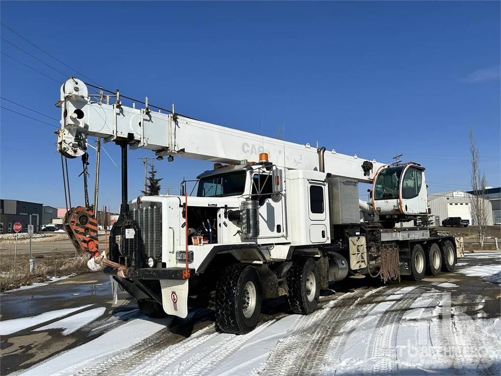 Kenworth C500 Truck mounted cranes