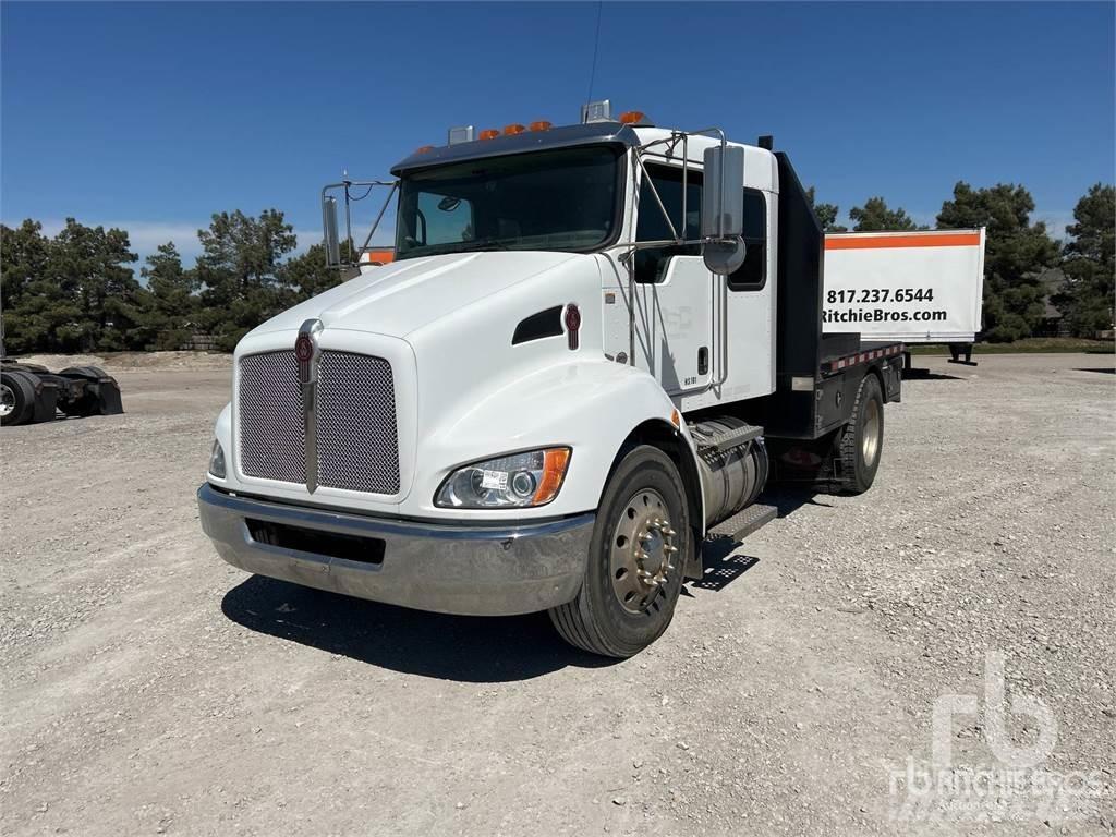 Kenworth T370 Flatbed / Dropside trucks