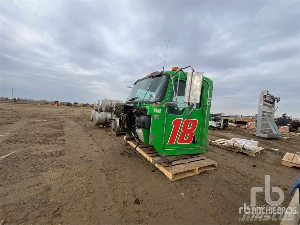 Kenworth T370 Cabins and interior