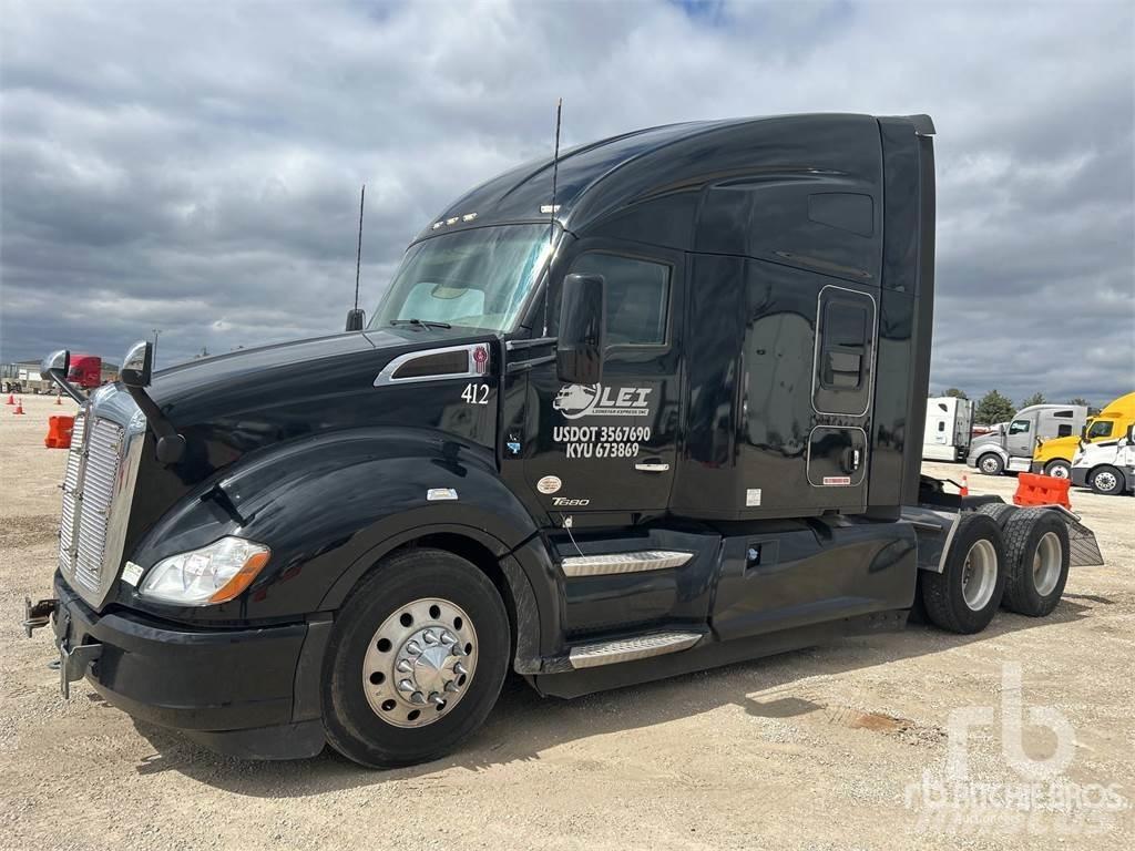 Kenworth T680 Prime Movers