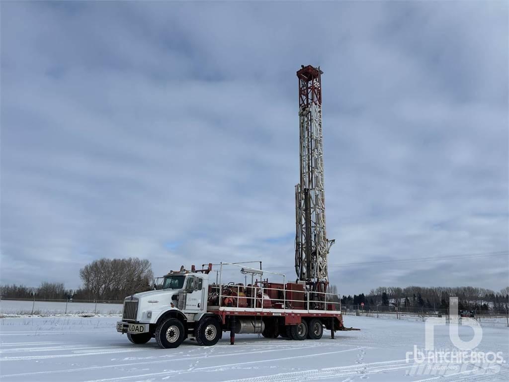 Kenworth T800 Truck mounted drill rig