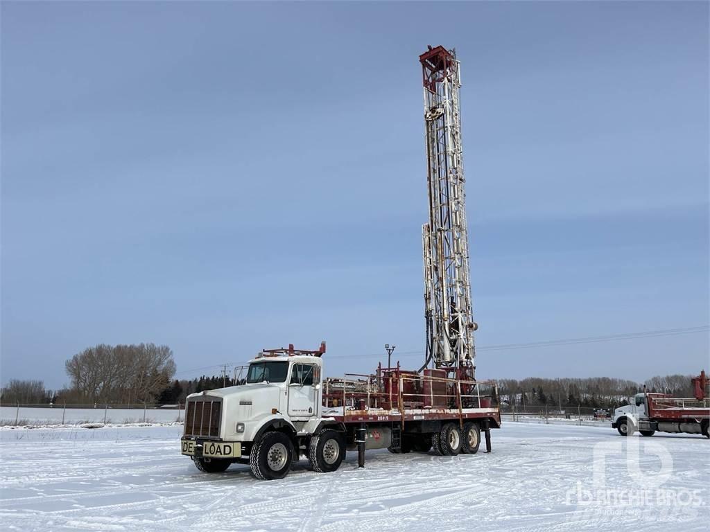 Kenworth T800 Truck mounted drill rig