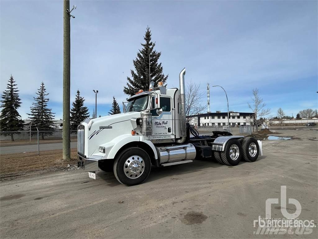 Kenworth T800 Prime Movers