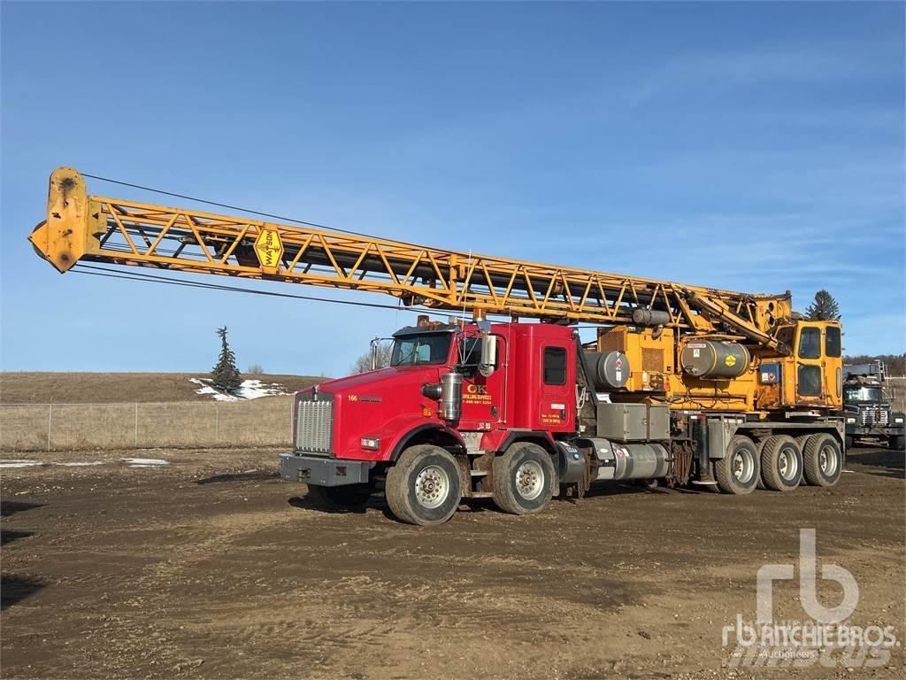 Kenworth T800 Truck mounted drill rig