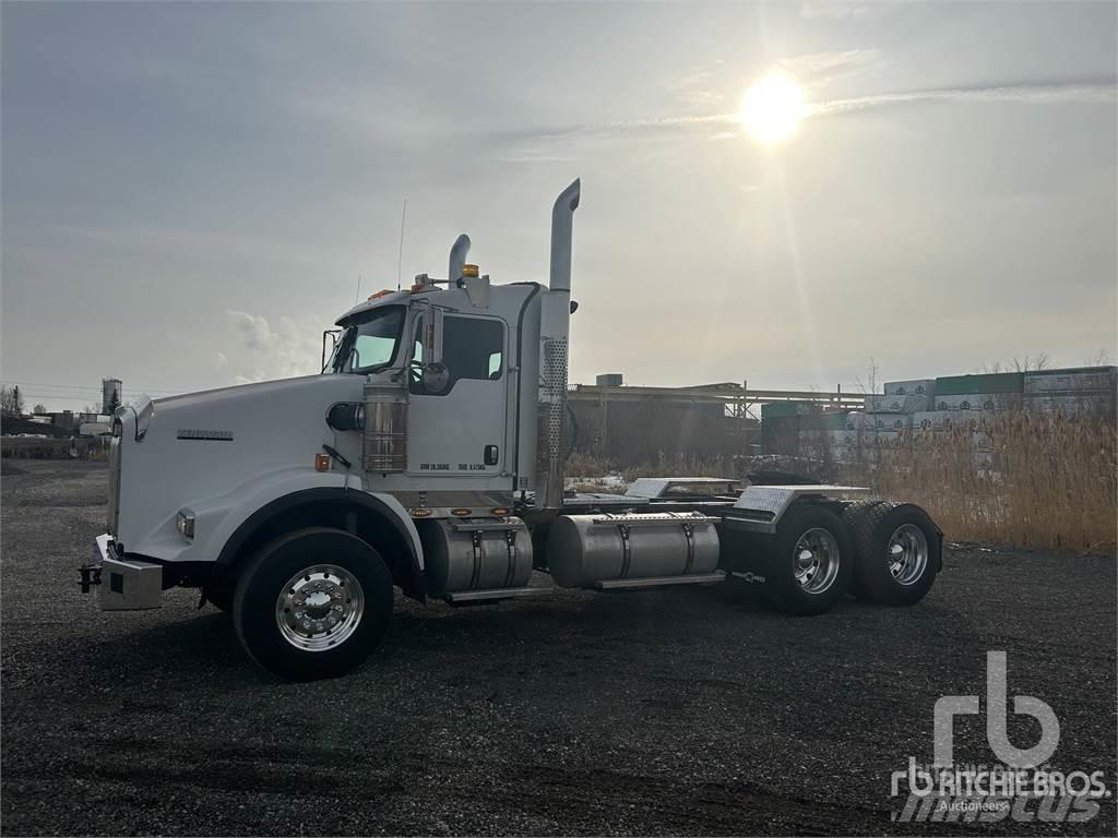 Kenworth T800 Prime Movers