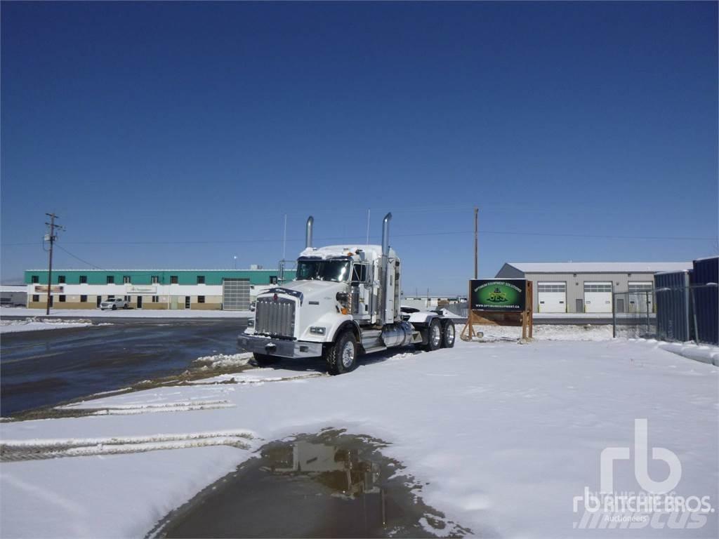 Kenworth T800 Prime Movers