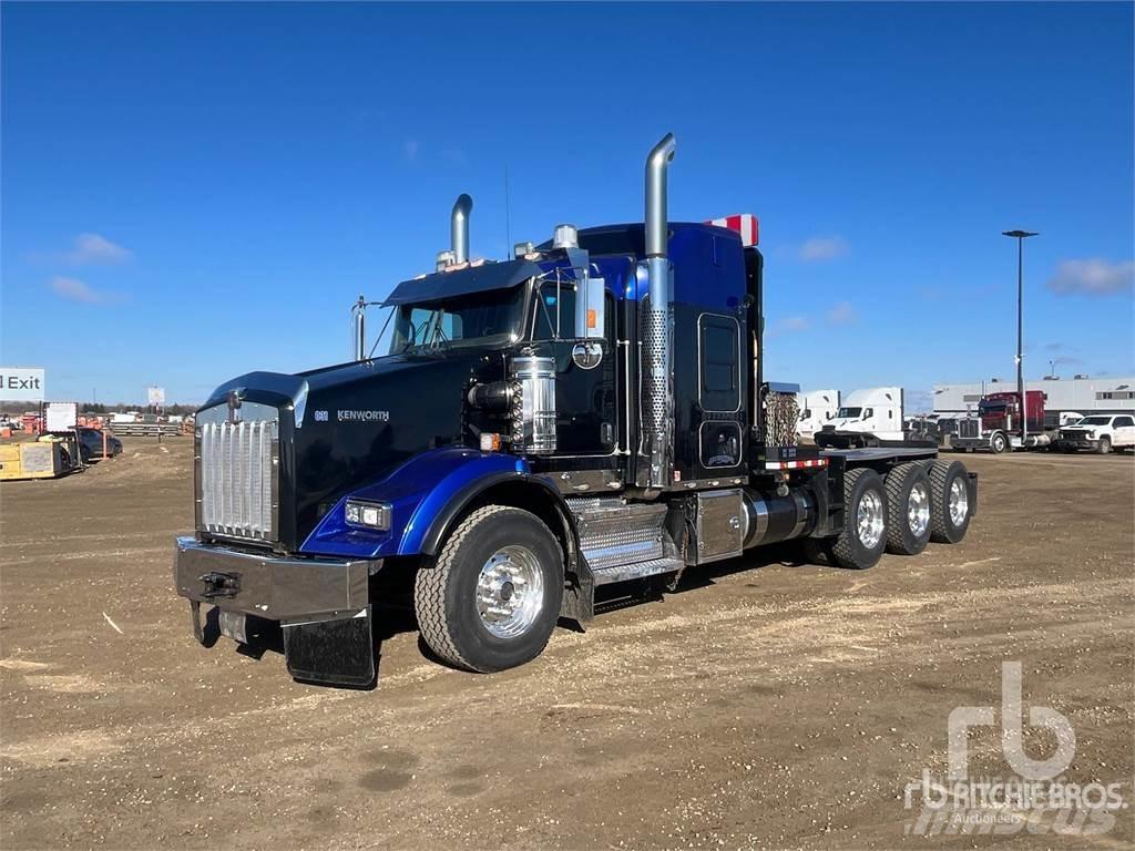 Kenworth T800 Beavertail Flatbed / winch trucks
