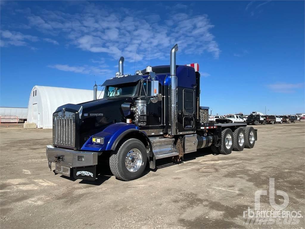 Kenworth T800 Beavertail Flatbed / winch trucks