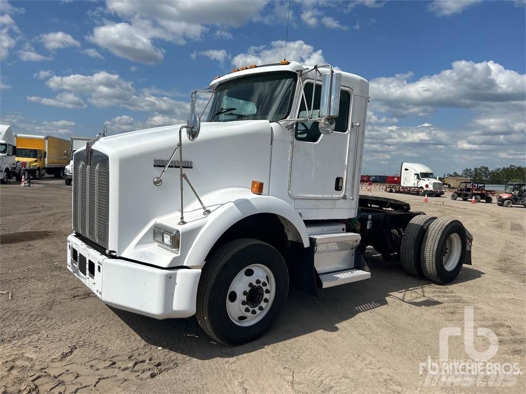 Kenworth T800 Prime Movers