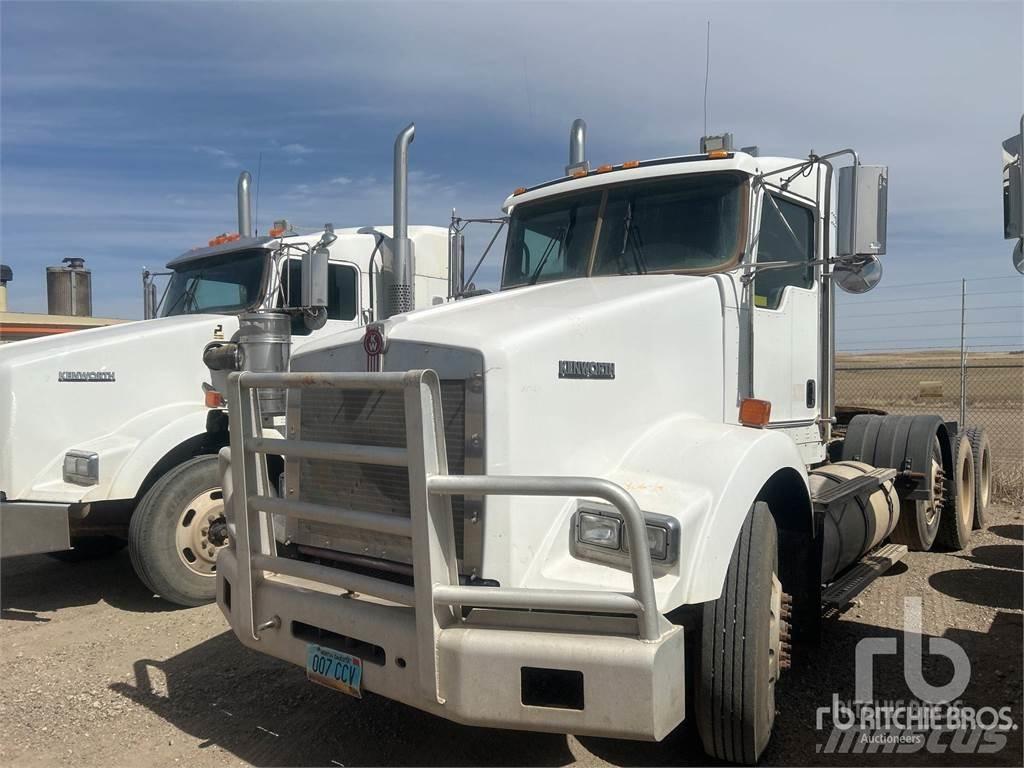 Kenworth T800 Prime Movers