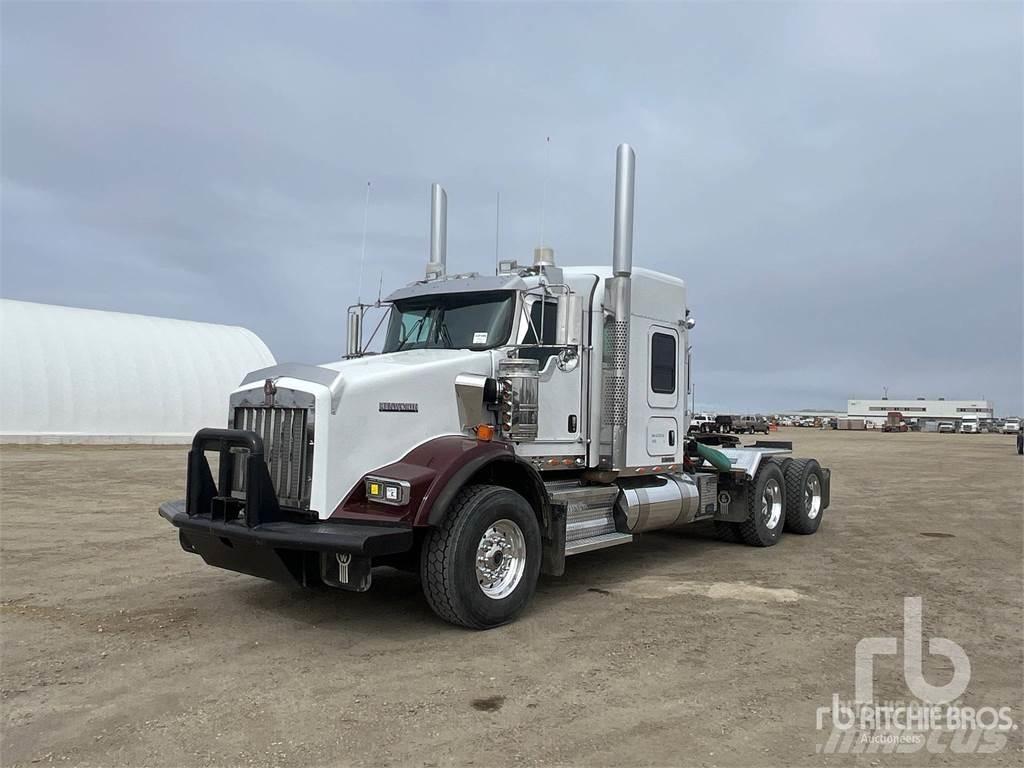 Kenworth T800 Prime Movers