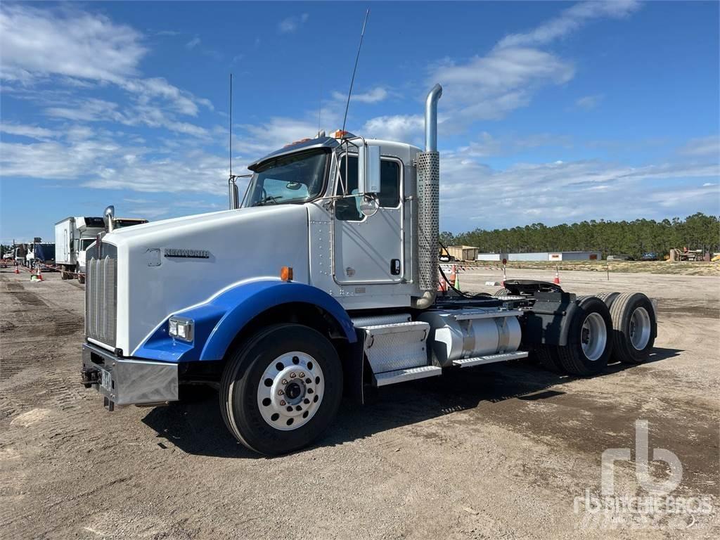 Kenworth T800 Prime Movers