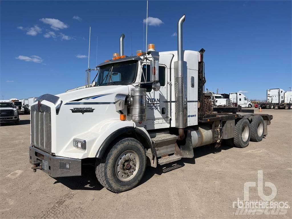 Kenworth T800B Beavertail Flatbed / winch trucks