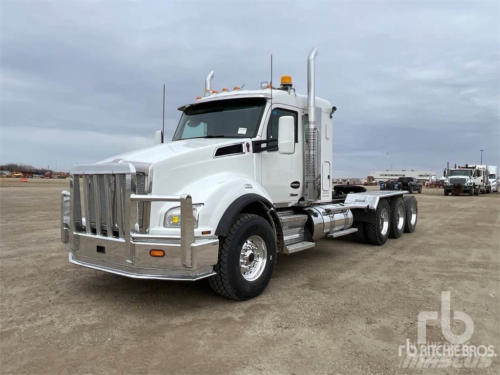 Kenworth T880 Prime Movers