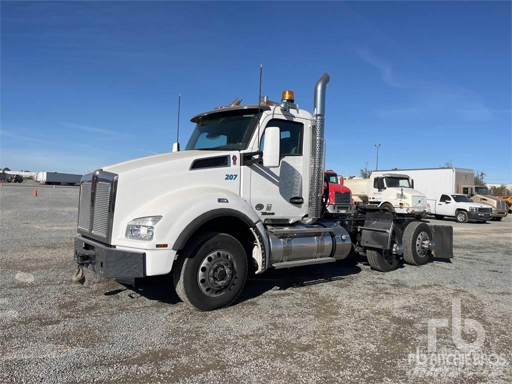 Kenworth T880 Prime Movers
