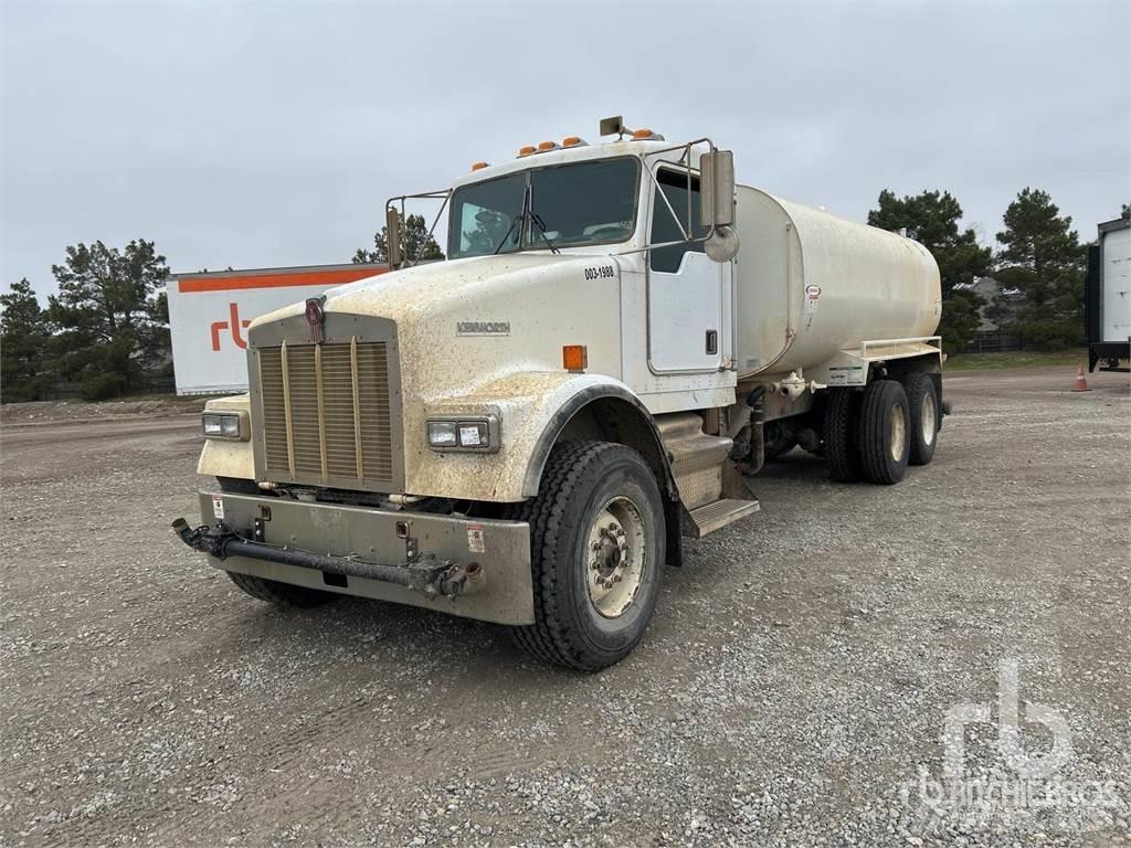 Kenworth W900 Water bowser