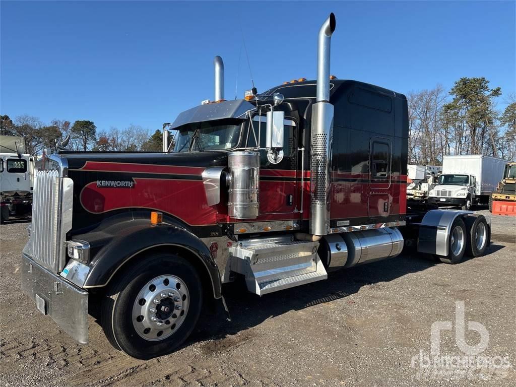 Kenworth W900 Prime Movers