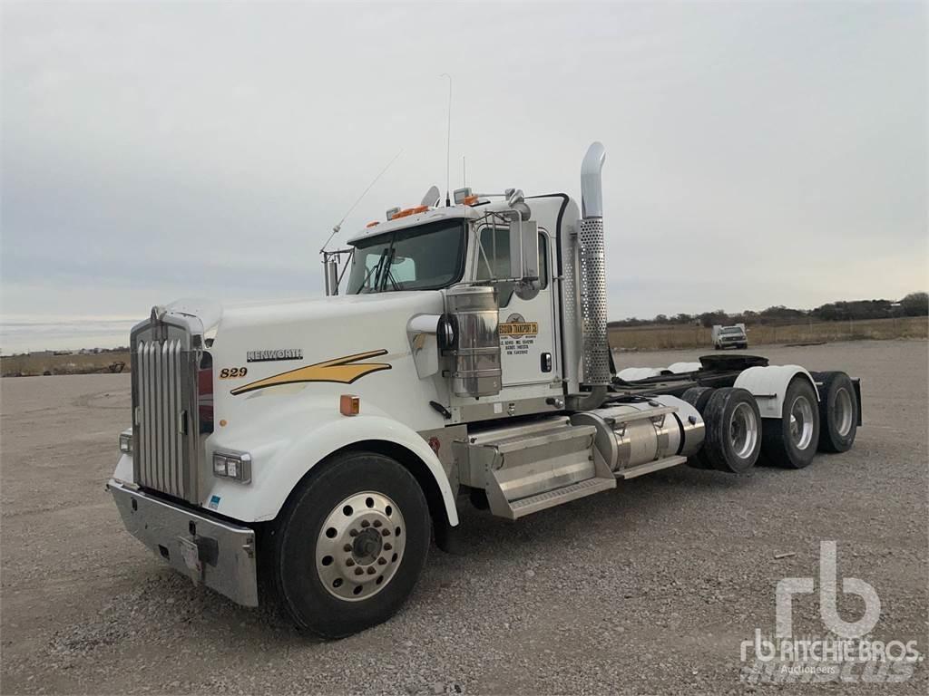 Kenworth W900 Prime Movers