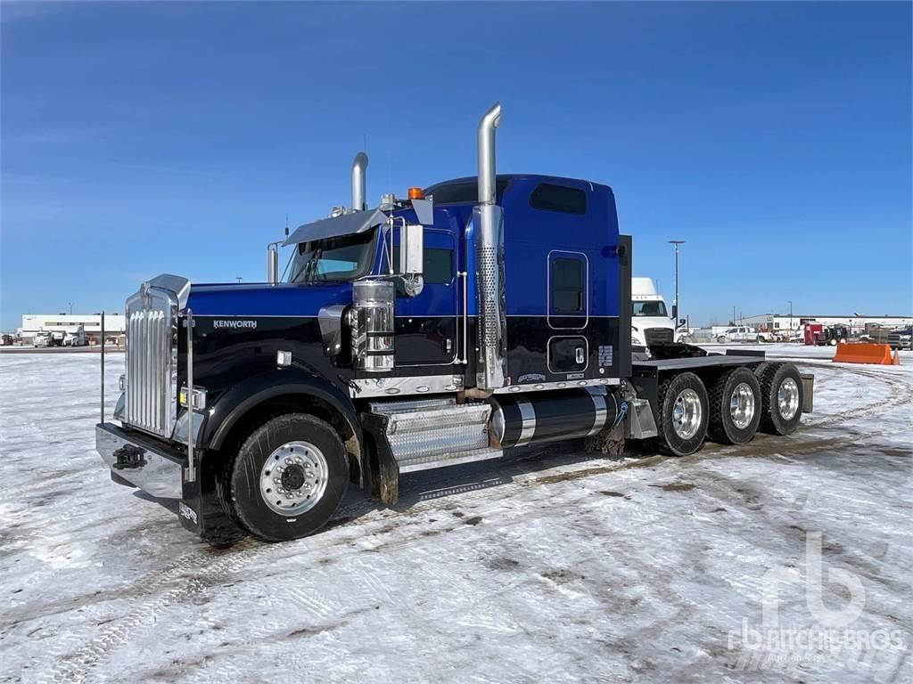 Kenworth W900 Prime Movers