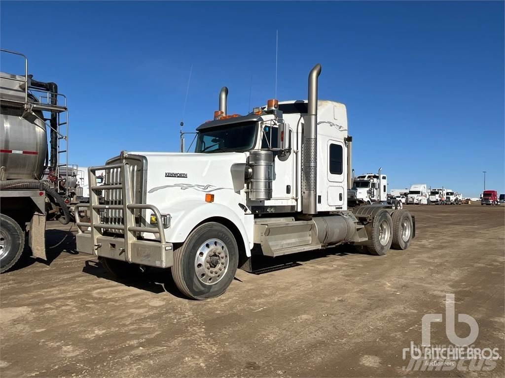 Kenworth W900 Prime Movers
