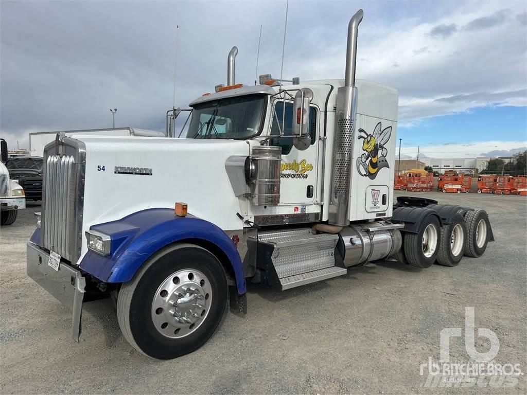 Kenworth W900 Prime Movers