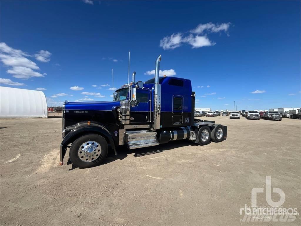 Kenworth W900L Prime Movers