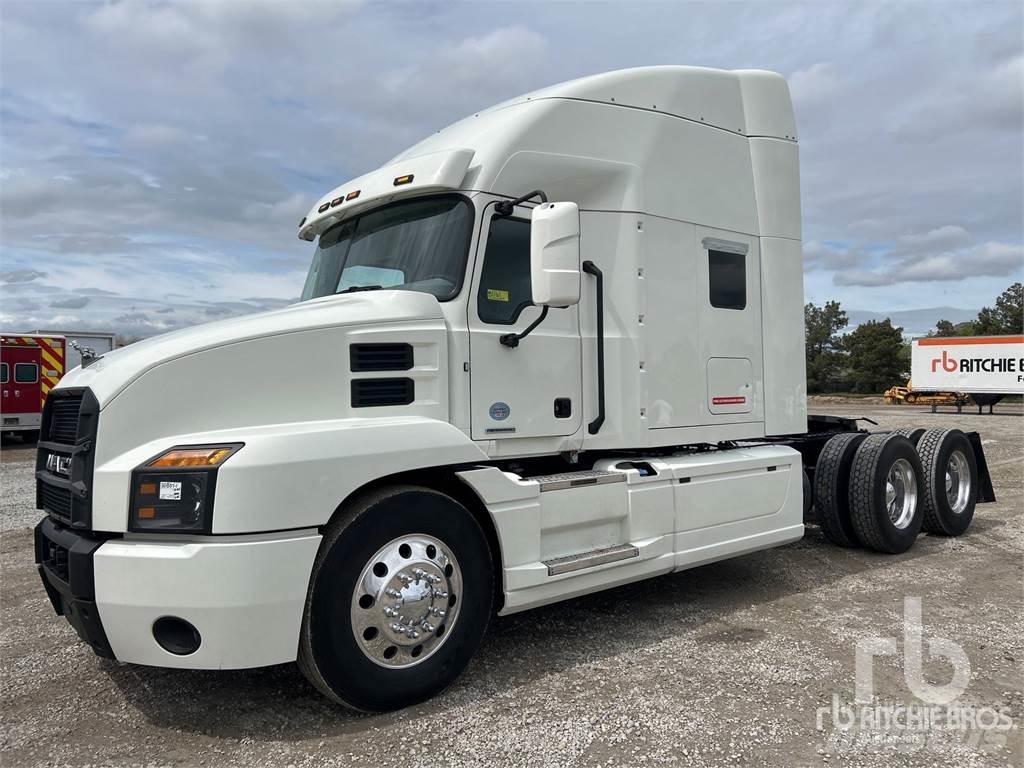 Mack ANTHEM Prime Movers