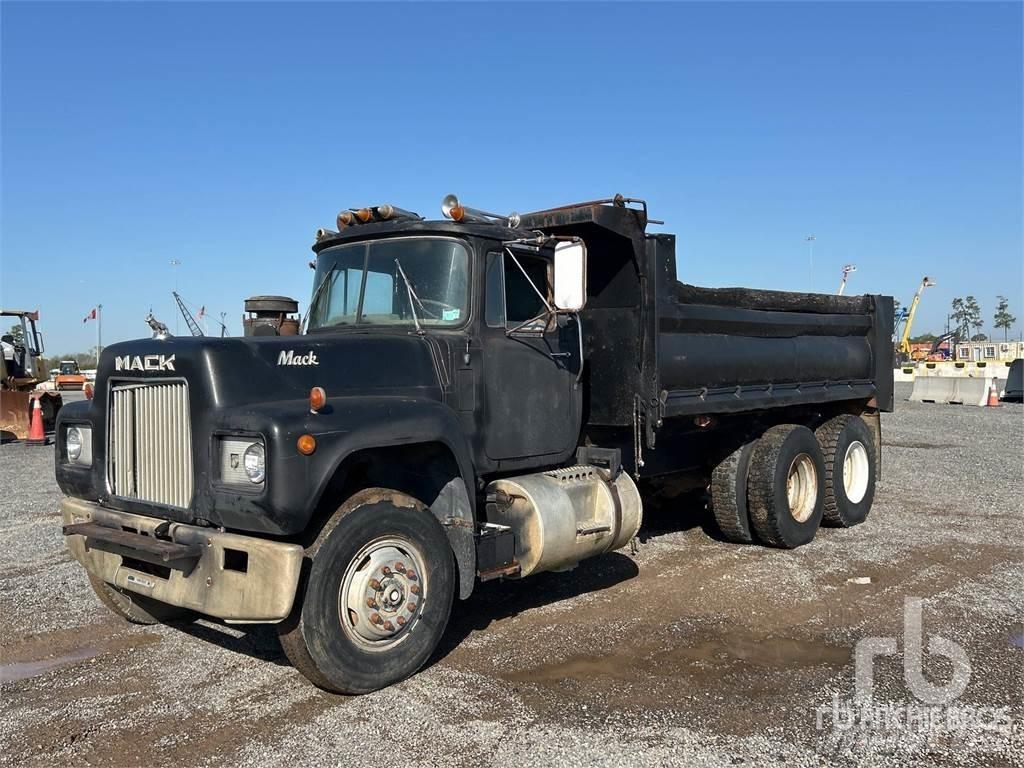 Mack R612 Tipper trucks