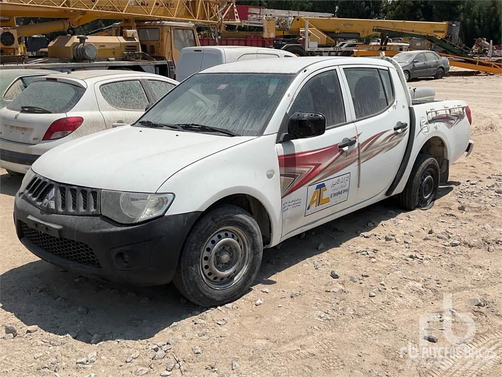 Mitsubishi L200 Pick up/Dropside