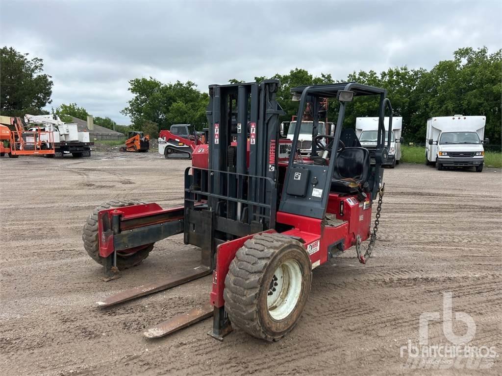 Moffett M9 55.3 Rough terrain truck