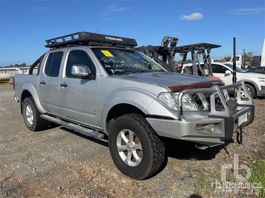 Nissan NAVARA Pick up/Dropside