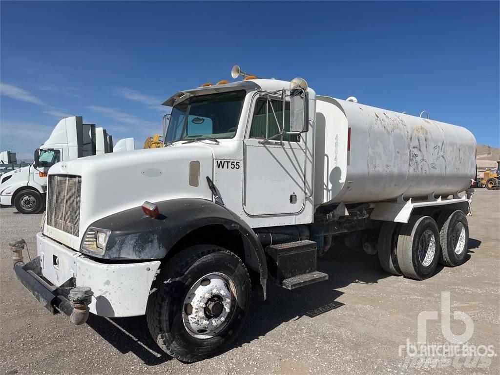 Peterbilt 330 Water bowser
