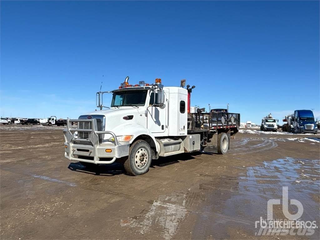 Peterbilt 335 Truck mounted cranes