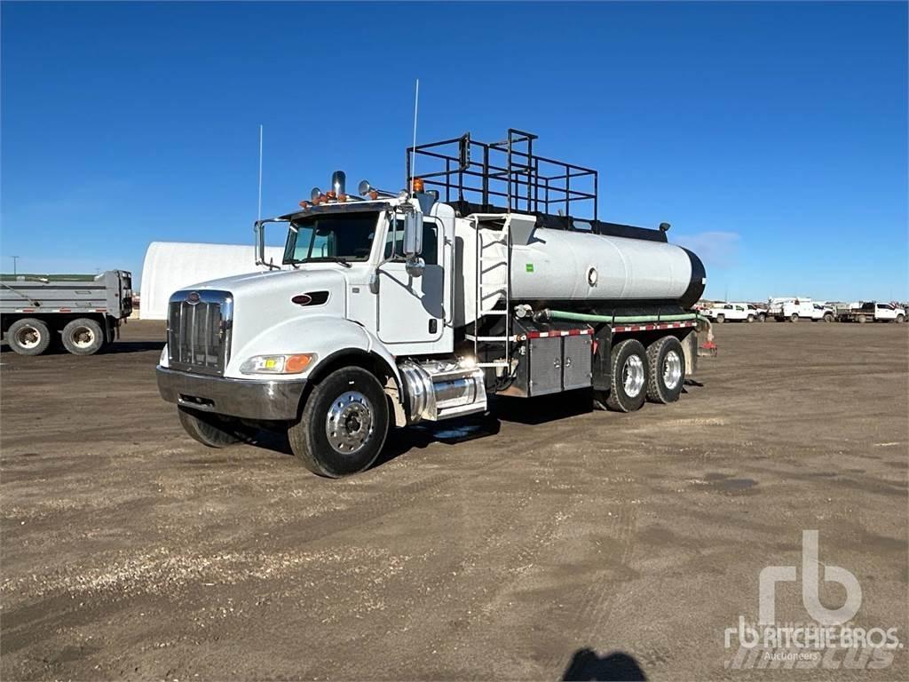 Peterbilt 340 Water bowser
