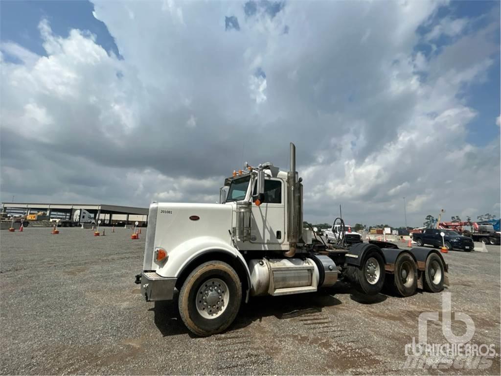 Peterbilt 367 Prime Movers