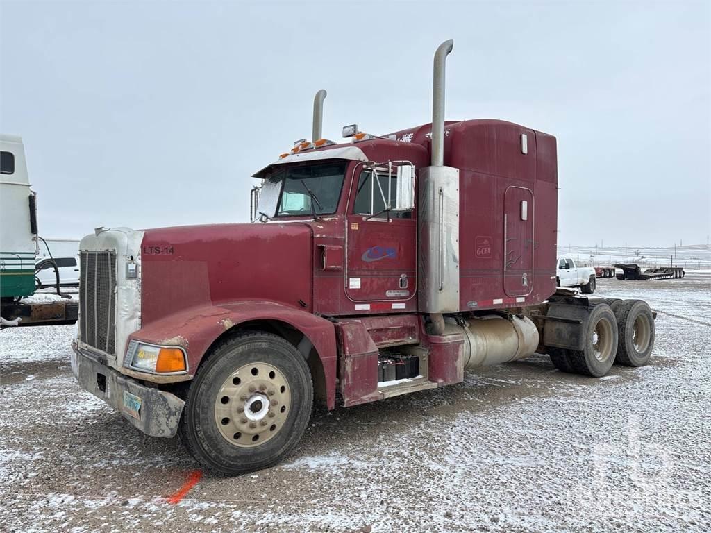 Peterbilt 377 Prime Movers
