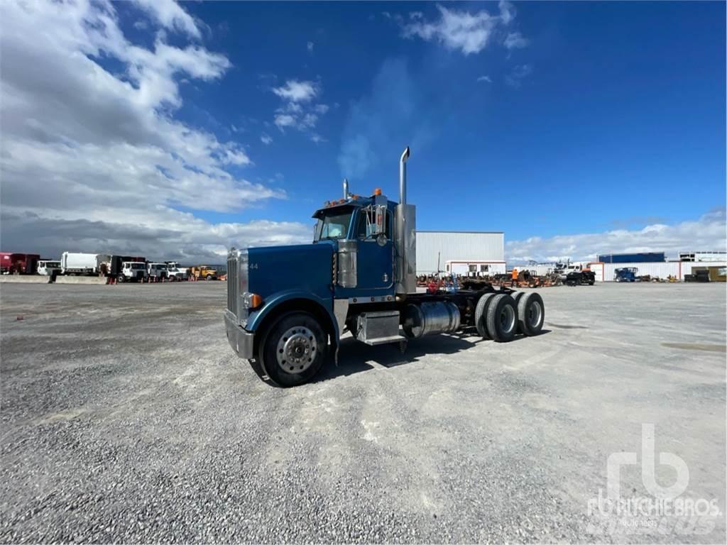 Peterbilt 378 Prime Movers